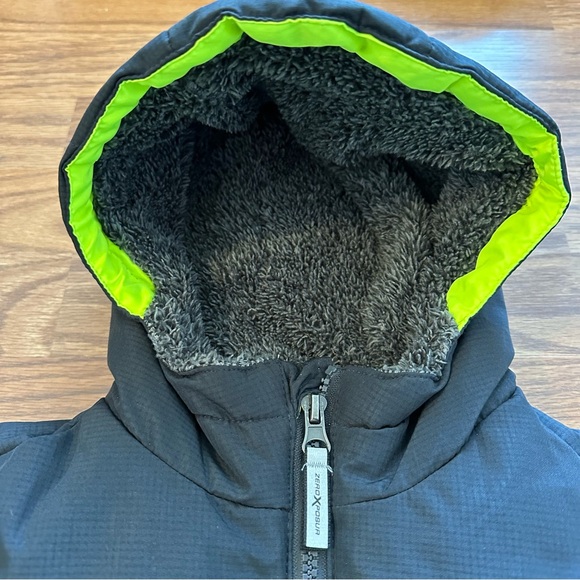 ZeroXposur XS 4-5 Boys Full Zip Hooded Lined Winter Coat Black Neon Yellow EUC! - Picture 8 of 13